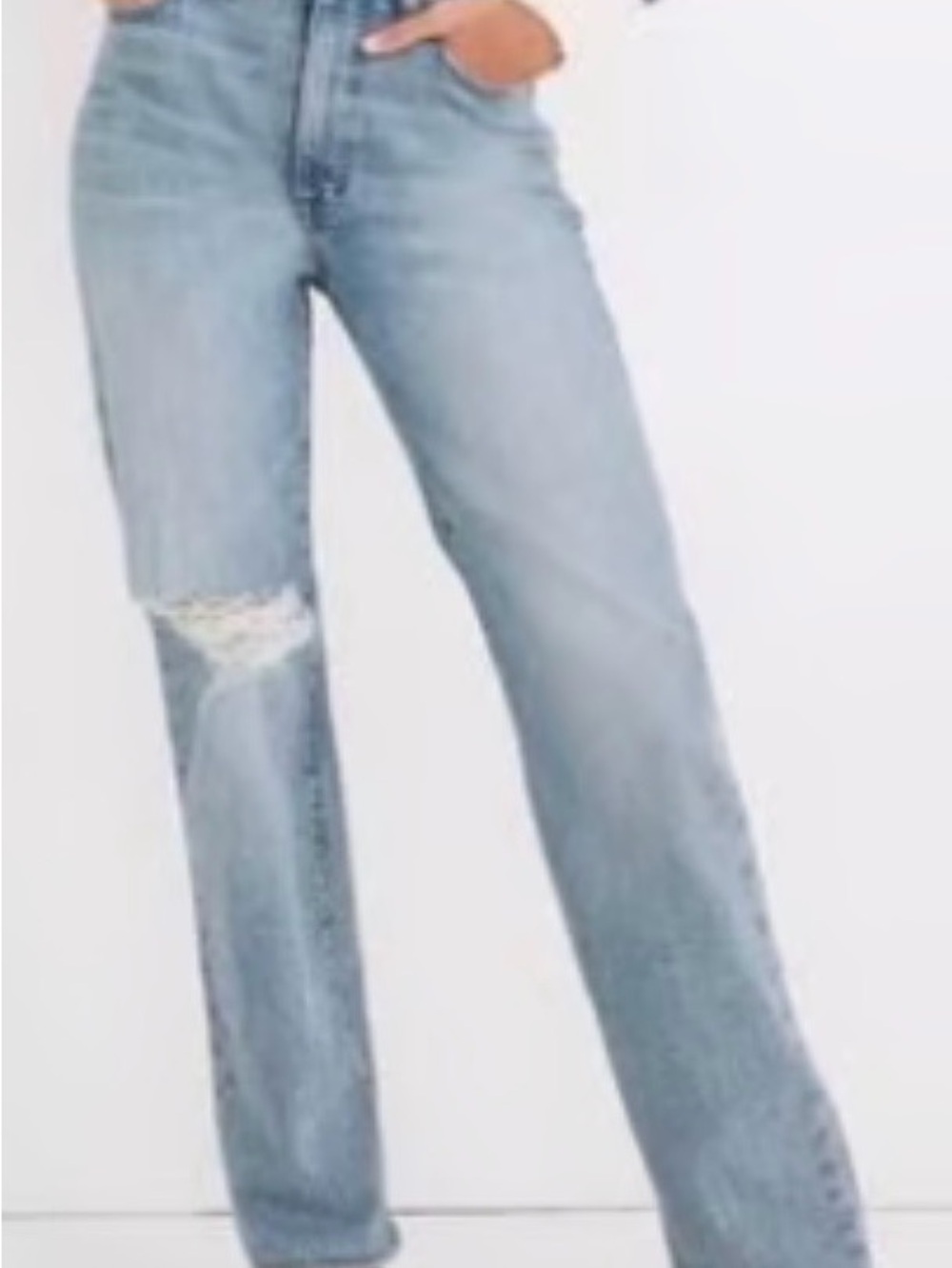 Madewell Light Wash Straight-Leg Jeans with Knee Rip